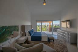Casa Sky Ocean View Penthouse and a short walk to the beach - Image 4
