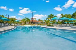 Spring Lakeview condo close to clubhouse & Orange Convention Center - Image 5