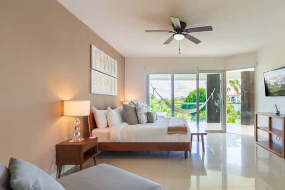 Garden View Apartment Beach Accesible 2 bedroom 2 bath Casa Sol - Image 1