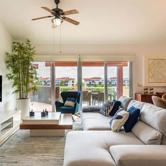 Stunning Penthouse Ocean View 3 bedroom At Mareazul - Image 1